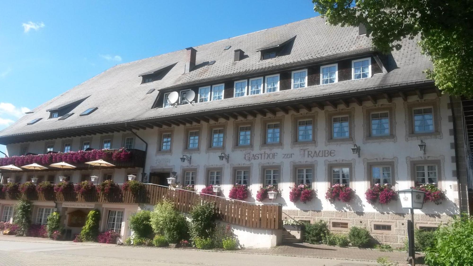 Zur Traube Schwarzwaldhotel & Restaurant Am Titisee Sankt Märgen Exterior foto